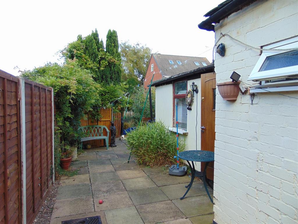 Brookland Road, Walsall Wood 2 bed semidetached house £195,000