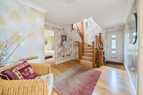 26 Quarry Close, Totnes, TQ9 5FA