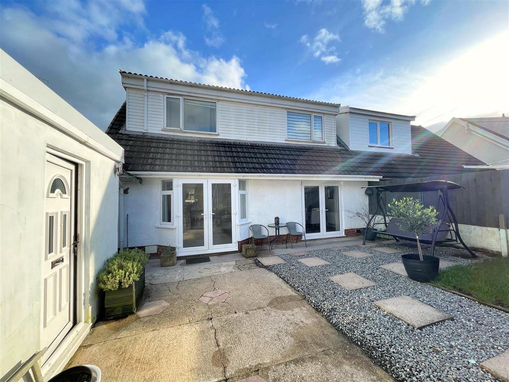 Orpheus Road, Swansea 4 bed semidetached bungalow for sale