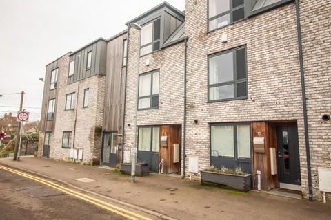 18 Station Road, Great Shelford, Cambridge, CB22 5LR