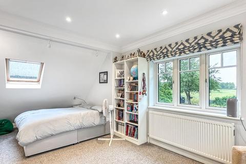 62b Fowlmere Road, Foxton, Cambridge, CB22 6RX