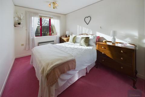 2 bedroom retirement property for sale, Crown House, Melksham SN12
