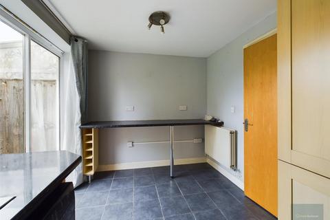 3 bedroom semi-detached house for sale - Bowmans Court, Melksham SN12