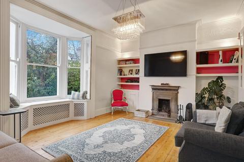 5 bedroom end of terrace house for sale, Chesterton Road