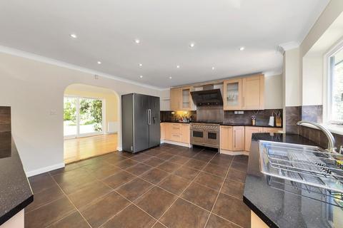 Vitry Gazeley Road, Trumpington, Cambridge, CB2 9HB
