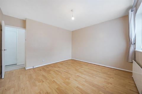 3 bedroom house for sale, Ferncliff Road, London