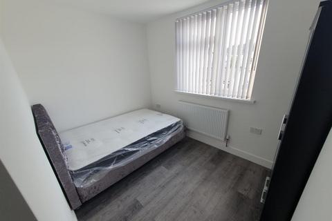 2 bedroom flat to rent - Richards Street, Cathays, Cardiff