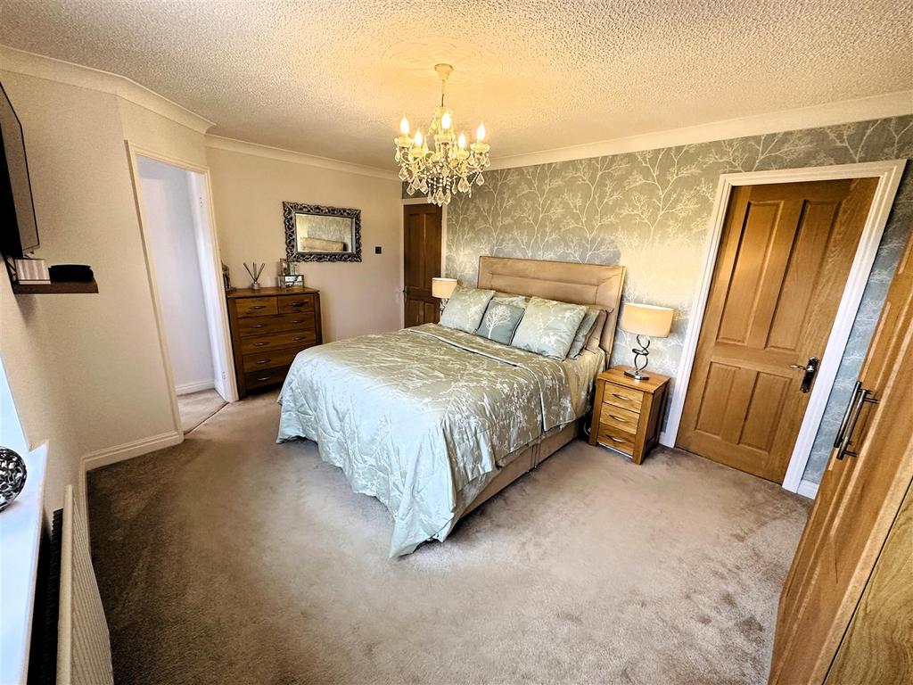 Westcroft Lane, Hambleton, Selby 4 bed detached house for sale £500,000