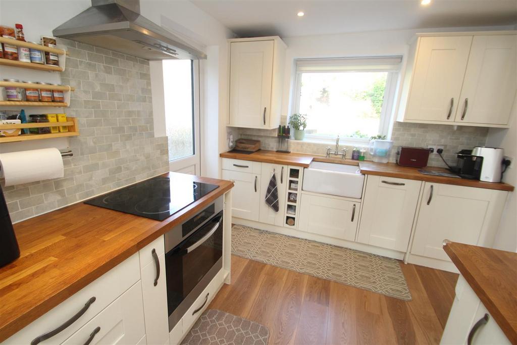 Kitchen #2