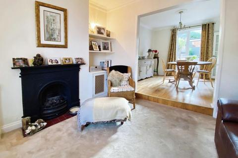 20 Albert Street, Warwick, CV34 4JX