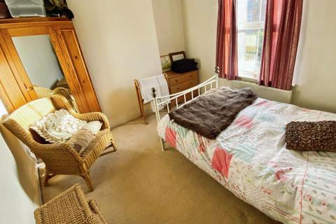 20 Albert Street, Warwick, CV34 4JX