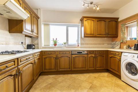 3 bedroom detached house for sale, Foljambe Avenue, Walton, Chesterfield