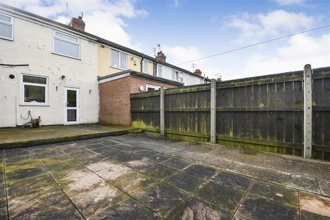 2 bedroom terraced house for sale, Roslyn Road, Hull