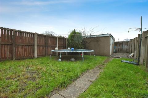 3 bedroom end of terrace house for sale, Priory Road, Hull