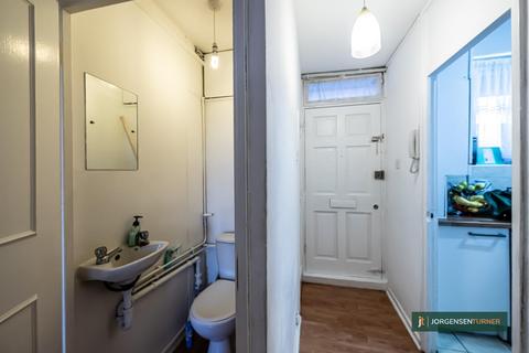 2 bedroom flat for sale, Split Level Maisonette, Maida Vale, NW6 5EY