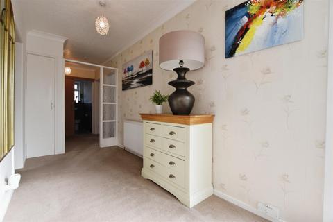 3 bedroom detached bungalow for sale, Loatley Green, Cottingham