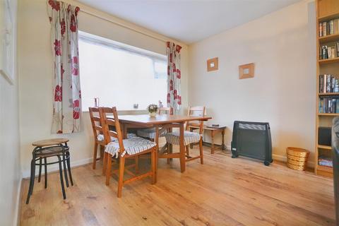 2 bedroom terraced bungalow for sale, Heol Y Wylan, Aberporth, Cardigan