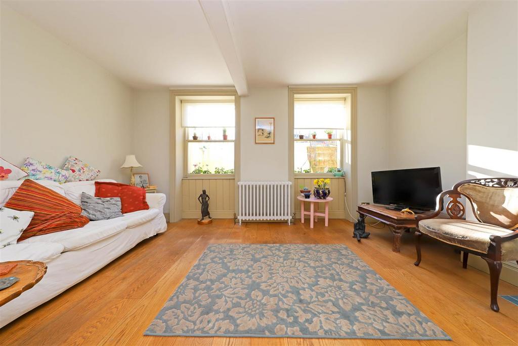Nicholas james regency sq living 1.jpg