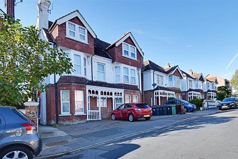 Flat 1, 5 Elmstead Road, Bexhill-on-sea, TN40 2HP