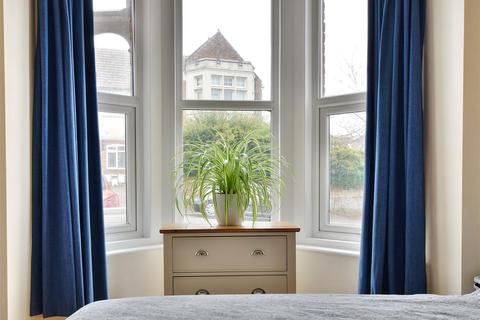 Flat 1, 5 Elmstead Road, Bexhill-on-sea, TN40 2HP