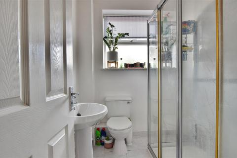 Flat 1, 5 Elmstead Road, Bexhill-on-sea, TN40 2HP