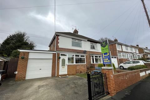 2 bedroom semi-detached house for sale - Tudor Road, Chester-le-street