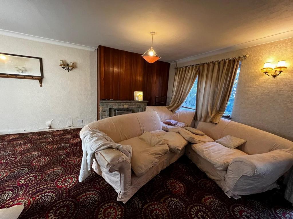 Living Dining Room 3.jpg