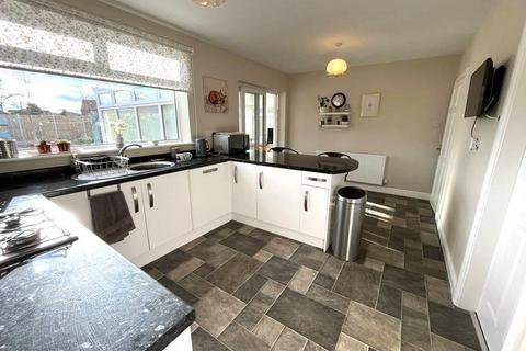 3 bedroom detached bungalow for sale, North Moor Drive, Walkeringham, Doncaster