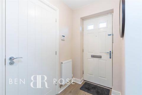 3 bedroom semi-detached house for sale, Moss Green Close, Standish