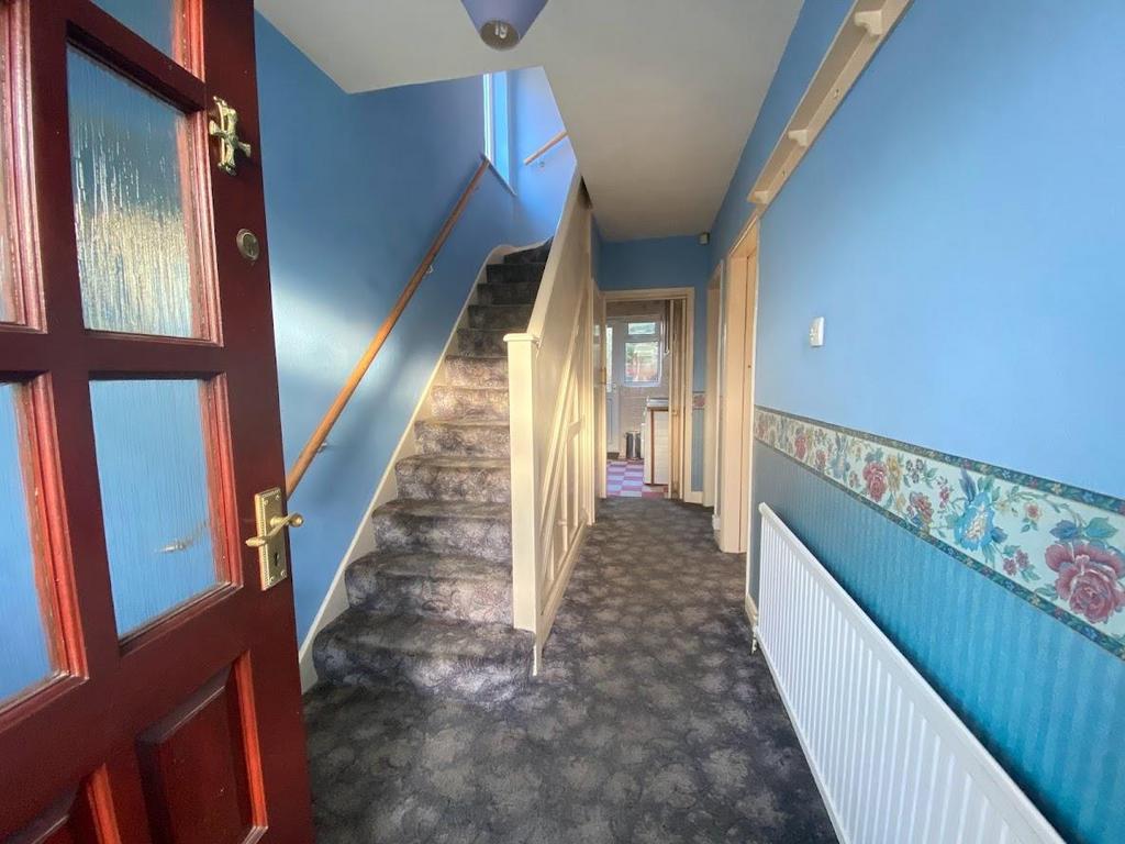 Constable Avenue, Derby DE23 3 bed semidetached house for sale £225,000