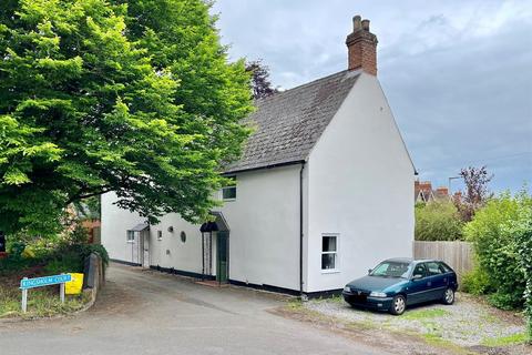 4 bedroom semi-detached house for sale, Sandhurst Road, Gloucester GL1