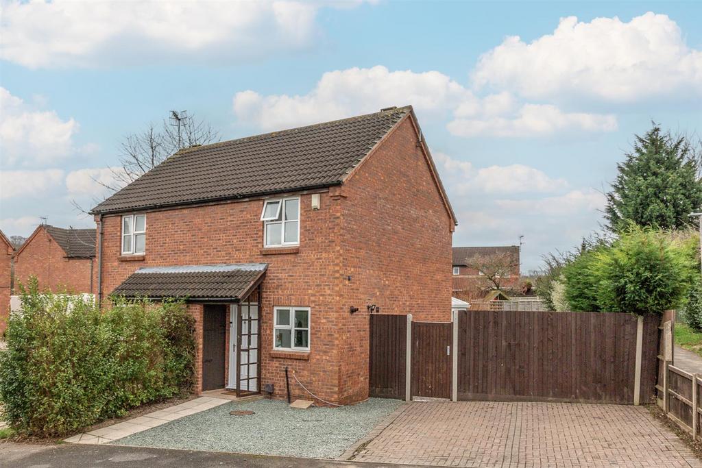 Ritchie Close, Cotgrave 2 bed semidetached house for sale £185,000