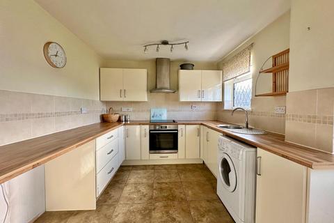 92 Grasscroft, Northampton, NN2 8TR