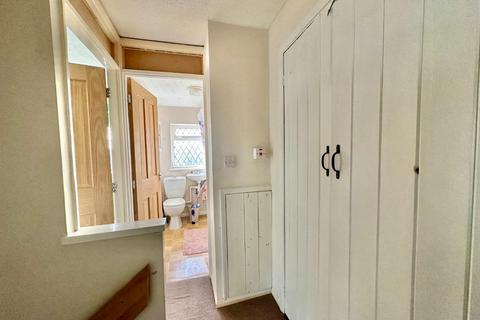 92 Grasscroft, Northampton, NN2 8TR