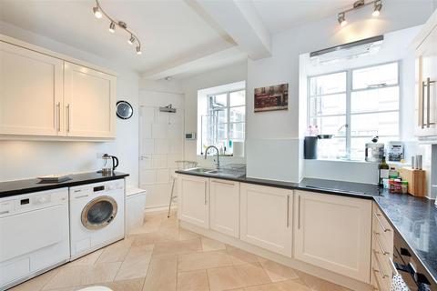 4 bedroom flat for sale - Fursecroft, George Street, Marylebone W1H
