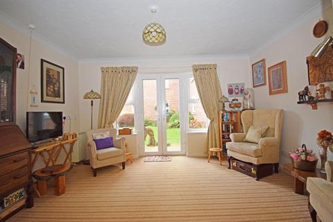 2 bedroom retirement property for sale, 9 Rowan Court, Worcester Road, Droitwich, Worcestershire, WR9 8AH