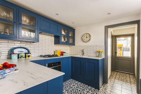 113 Fairview Road, Cheltenham, GL52 2EX