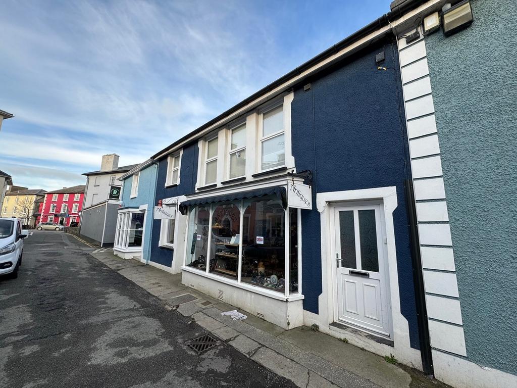 Water Street, Aberaeron, SA46 2 bed terraced house for sale £225,000