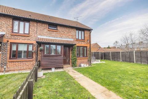 42 Cobb Close, Datchet, Slough, SL3 9QZ