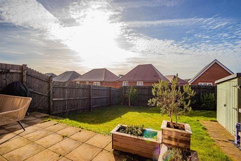 3 bedroom semi-detached house for sale, Burges Close, Cardiff CF15