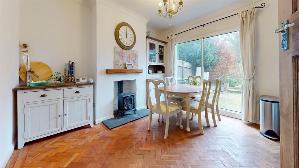 Dining Room.jpg
