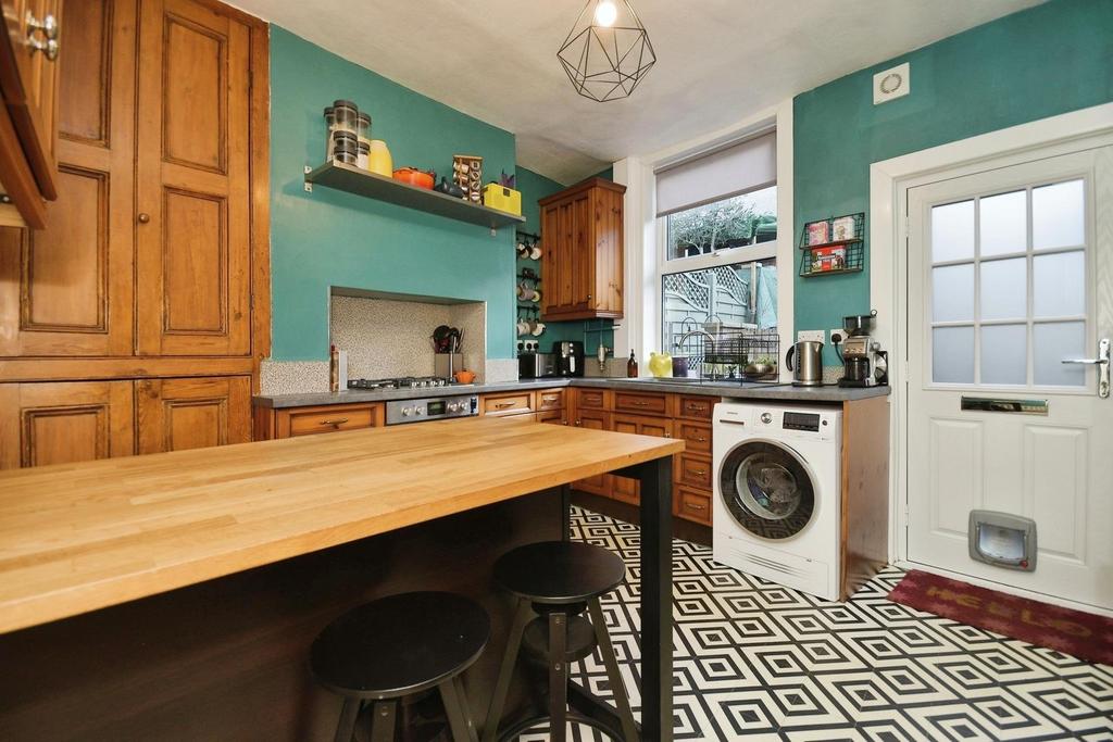 Dining kitchen