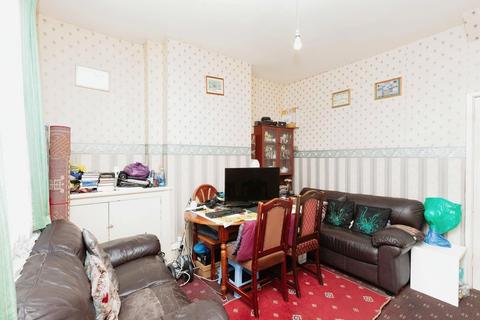 3 bedroom terraced house for sale - Chandos Street, Leicester LE2