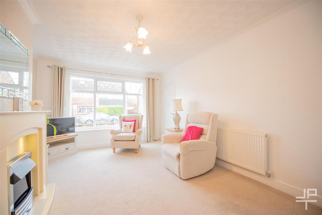 Hendon Street, Leigh WN7 2 bed semidetached bungalow £219,950