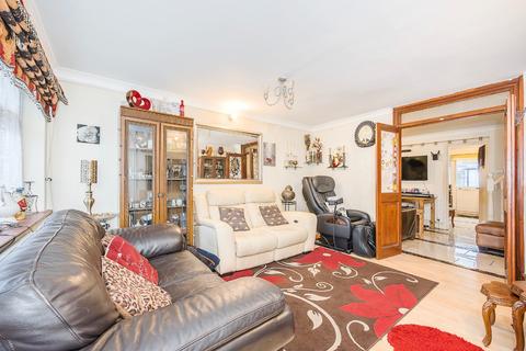 3 bedroom terraced house for sale - Hampton Road, Ilford, IG1