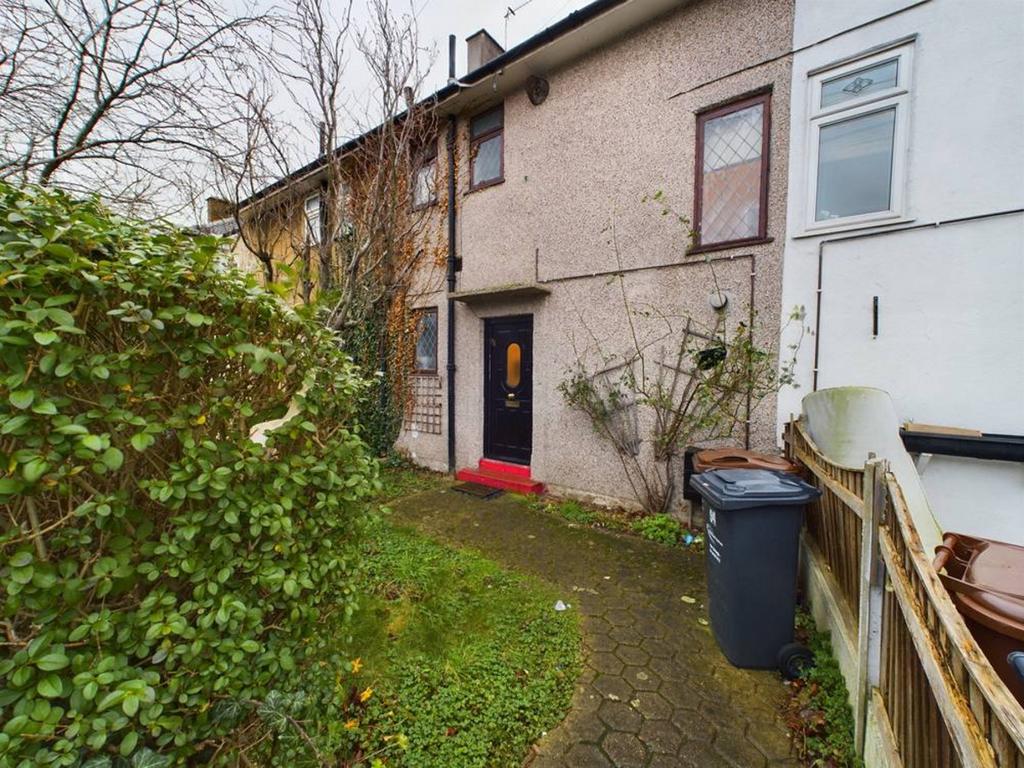 Lichfield Road, Dagenham, RM8 2 bed terraced house for sale £330,000