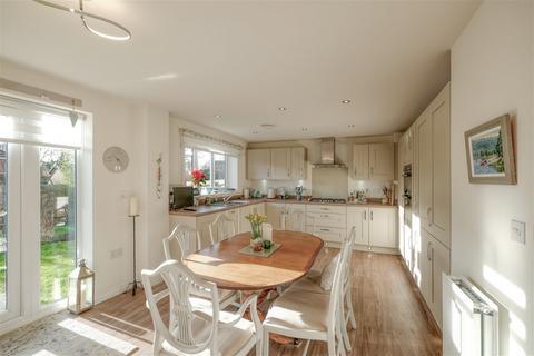 10 Aconbury Close, Webheath, Redditch, B97 5UL