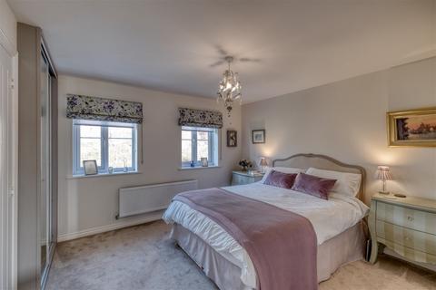 10 Aconbury Close, Webheath, Redditch, B97 5UL