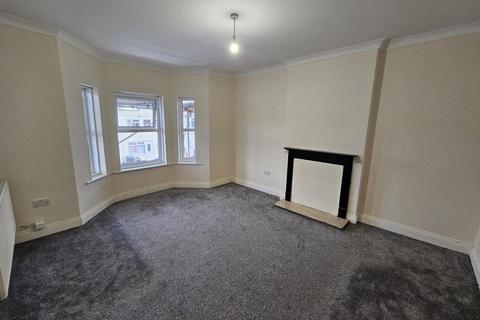 2 bedroom apartment to rent, Ashley Road, Boscombe