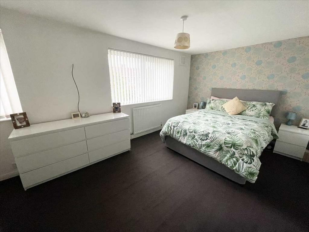 Bedroom no. 1